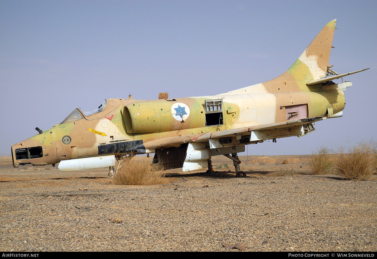 Aircraft Photo of 834 | Douglas A-4E Skyhawk (Aa-it) | Israel - Air Force | AirHistory.net #717979