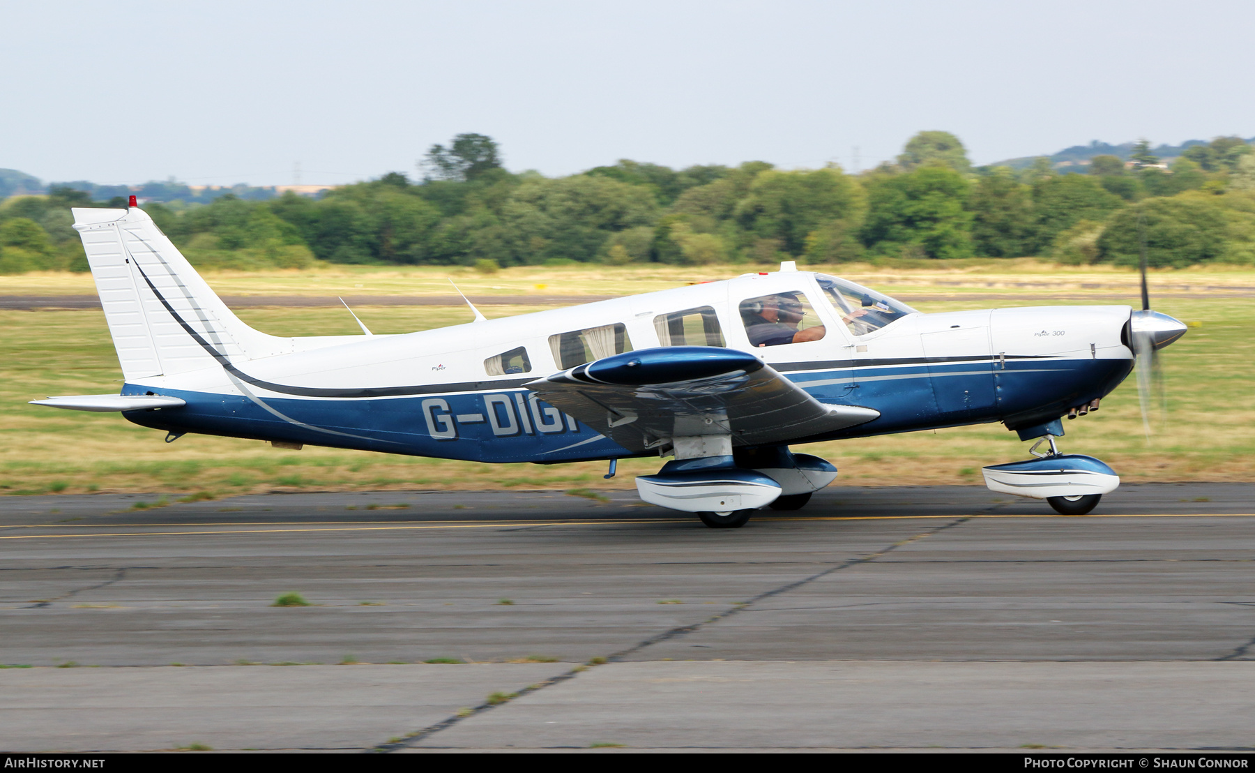Aircraft Photo of G-DIGI | Piper PA-32-300 Cherokee Six 300 | AirHistory.net #718060