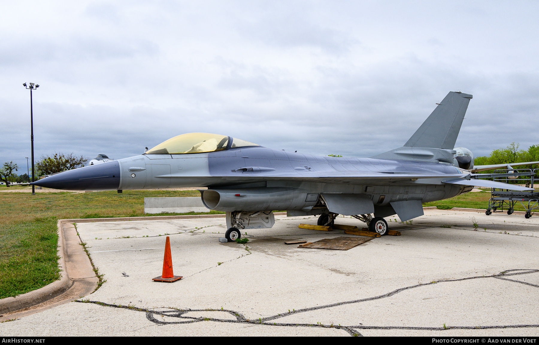 Aircraft Photo of 81-0686 | General Dynamics F-16A/ADF Fighting Falcon | USA - Air Force | AirHistory.net #718153