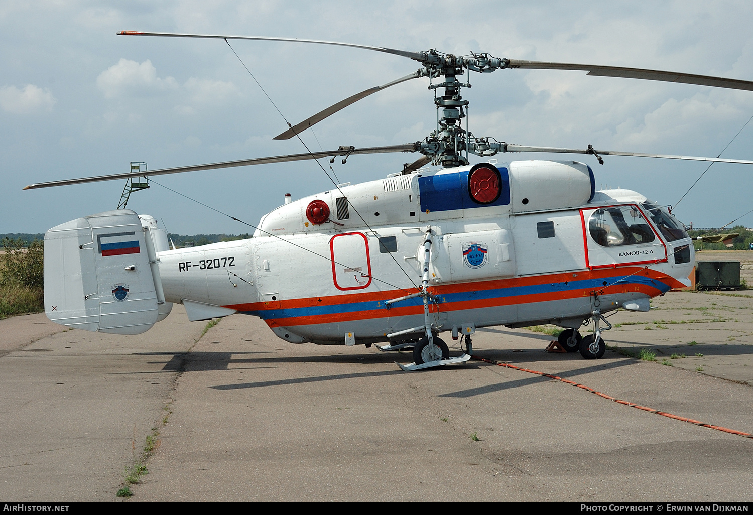 Aircraft Photo of RF-32072 | Kamov Ka-32A | MChS Rossii - Russia Ministry for Emergency Situations | AirHistory.net #718156
