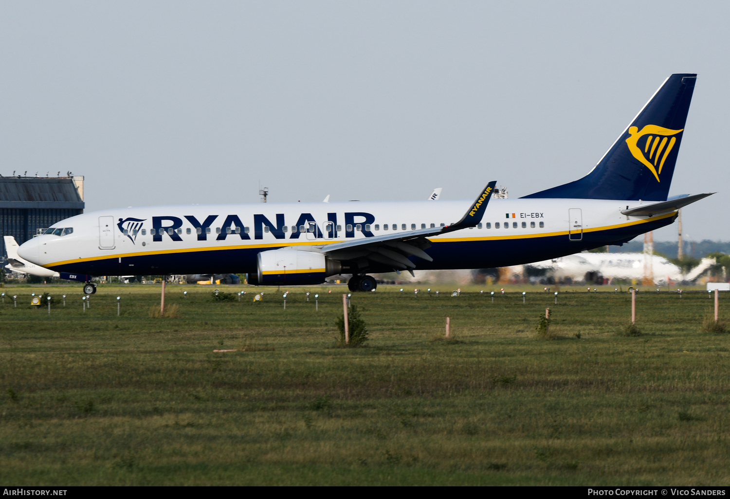Aircraft Photo of EI-EBX | Boeing 737-8AS | Ryanair | AirHistory.net #718204