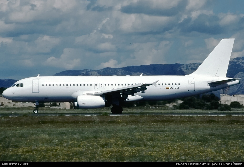 Aircraft Photo of EC-GLT | Airbus A320-231 | AirHistory.net #718319