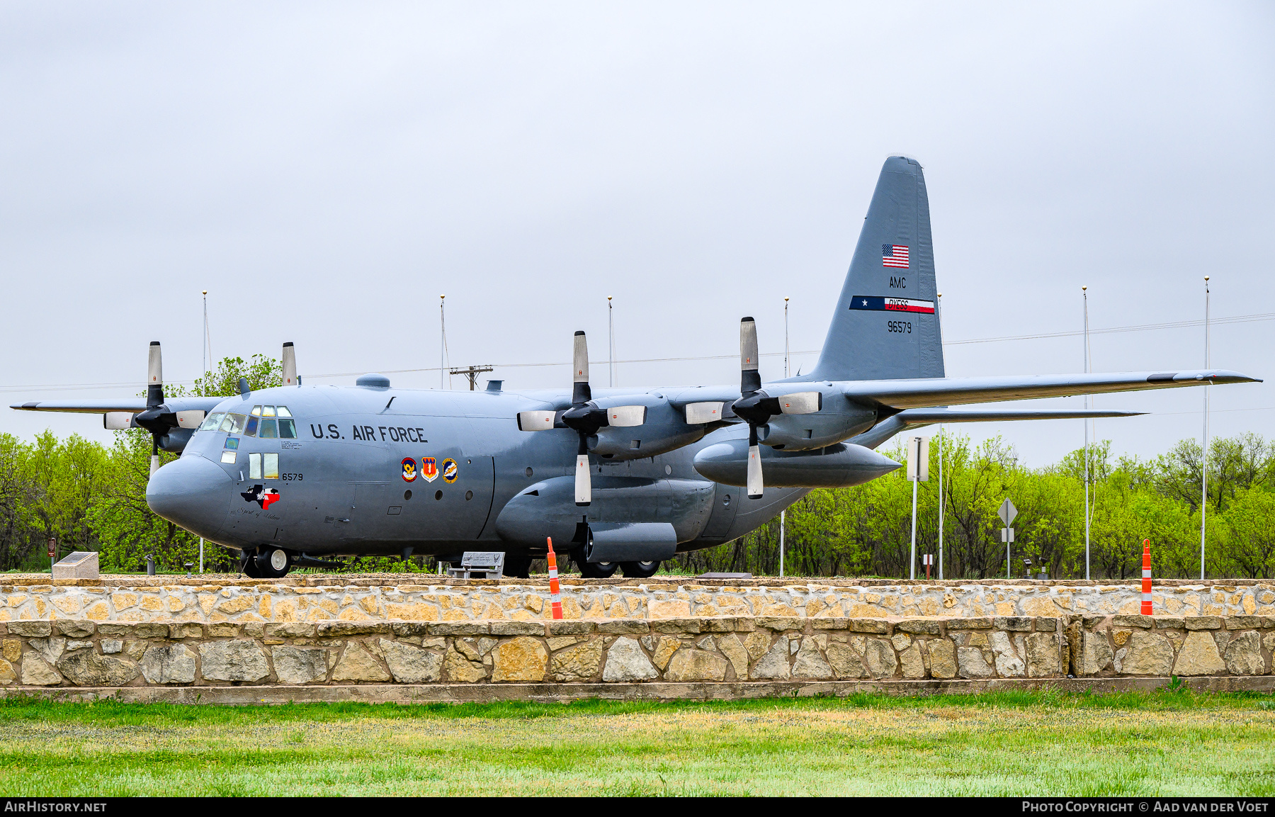 Aircraft Photo of 69-6579 / 96579 | Lockheed C-130E Hercules (L-382) | USA - Air Force | AirHistory.net #718324
