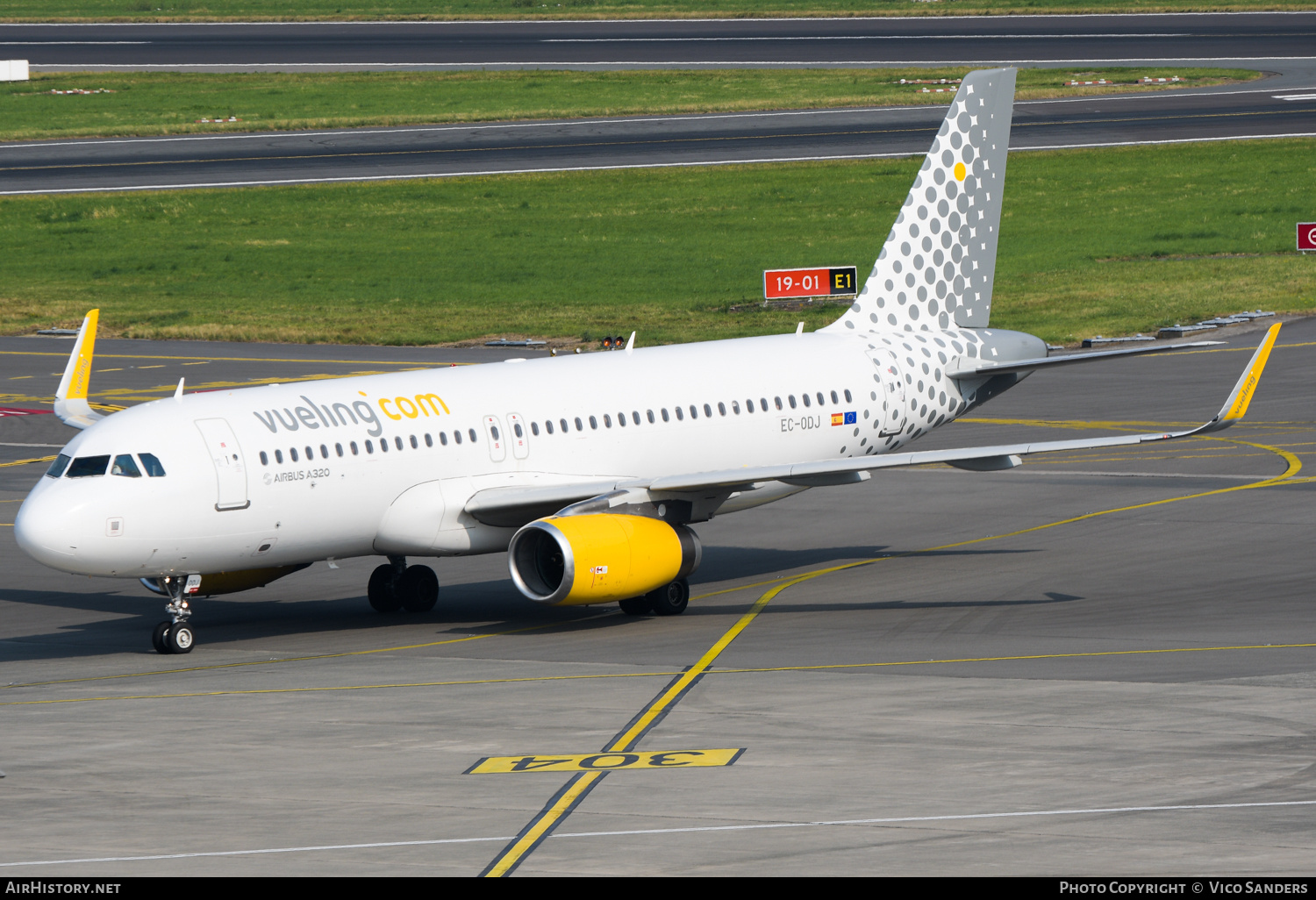 Aircraft Photo of EC-ODJ | Airbus A320-232 | Vueling Airlines | AirHistory.net #718339