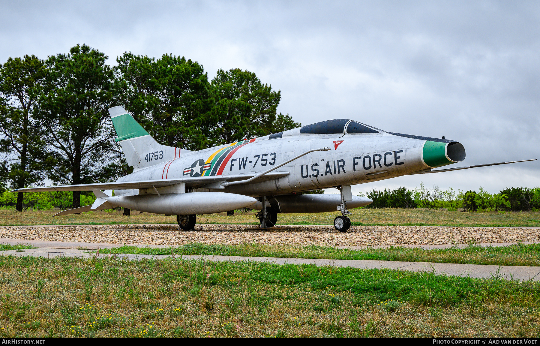 Aircraft Photo of 54-1753 / 41753 | North American F-100C Super Sabre | USA - Air Force | AirHistory.net #718461
