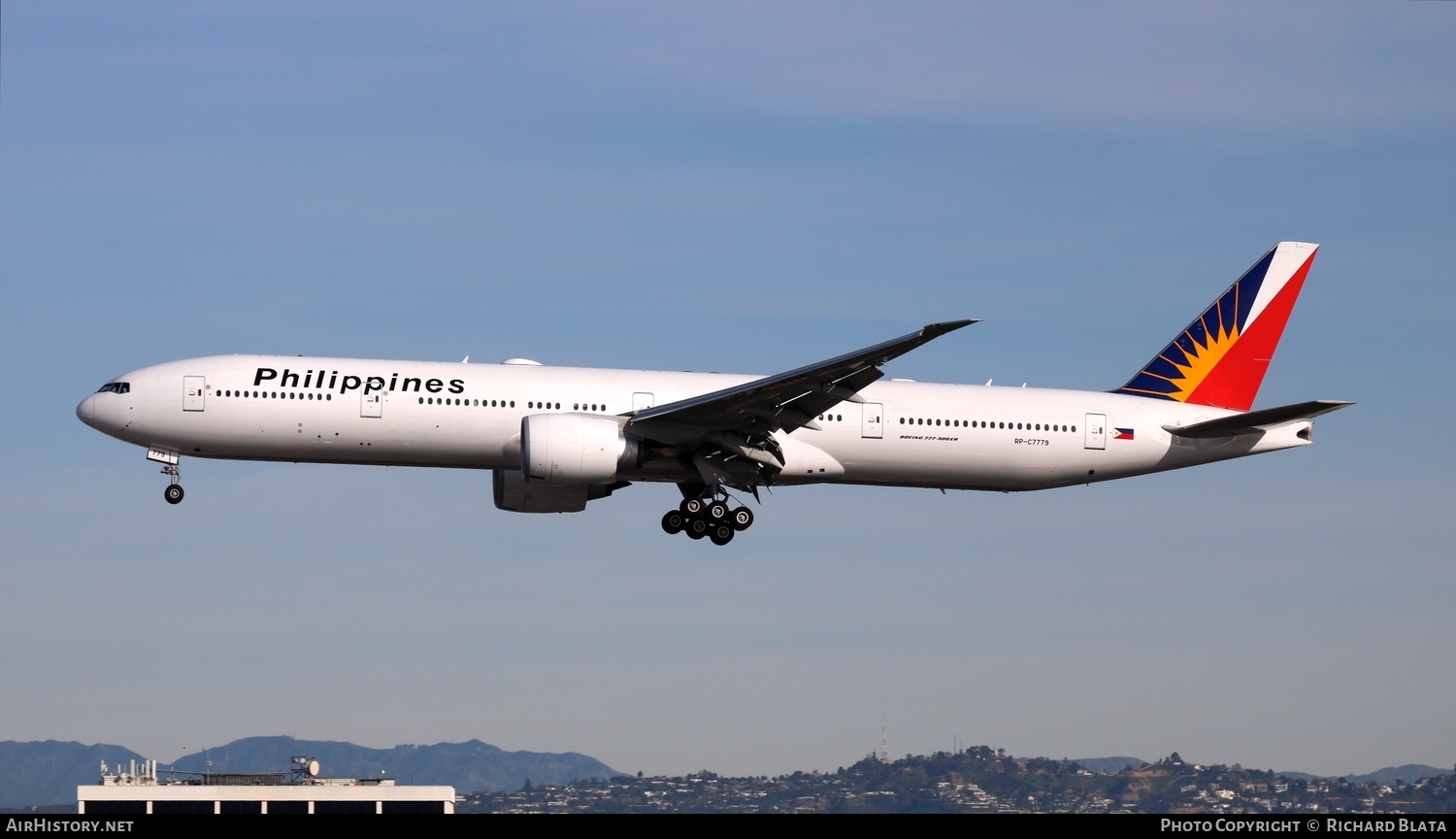 Aircraft Photo of RP-C7779 | Boeing 777-300/ER | Philippine Airlines | AirHistory.net #718745