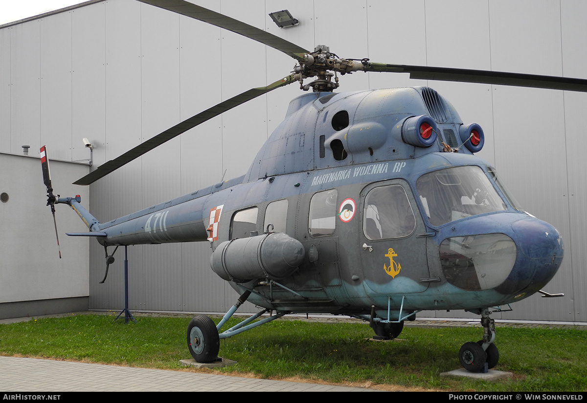 Aircraft Photo of 4711 | Mil Mi-2P | Poland - Navy | AirHistory.net #718781