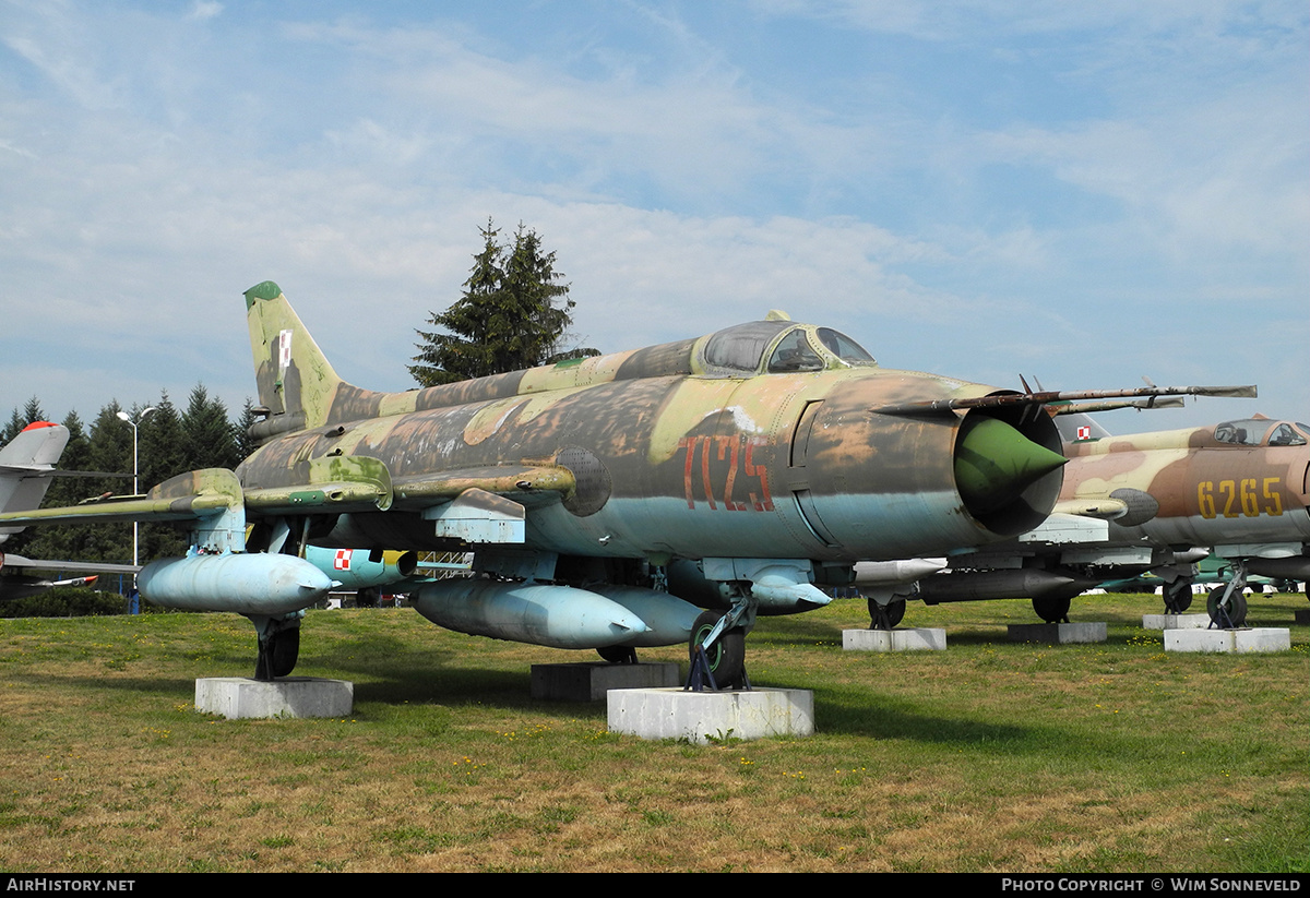 Aircraft Photo of 7125 | Sukhoi Su-20R | Poland - Air Force | AirHistory.net #718921
