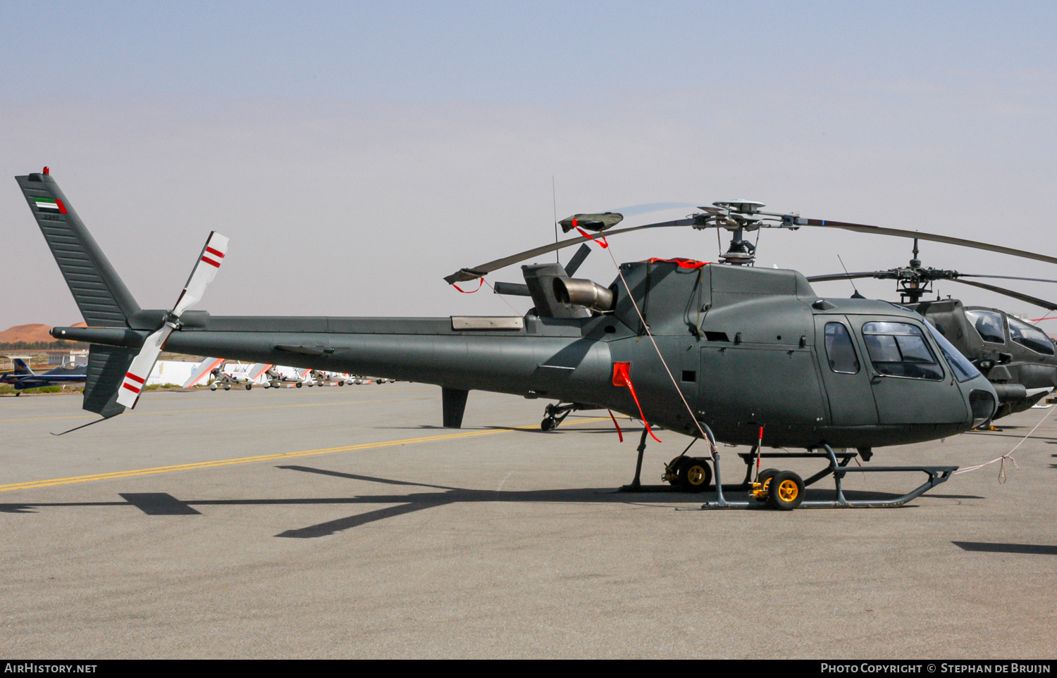 Aircraft Photo of 2349 | Aerospatiale AS-350B-3 Ecureuil | United Arab Emirates - Air Force | AirHistory.net #718930