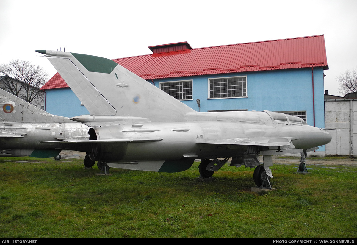 Aircraft Photo of 3910 | Mikoyan-Gurevich MiG-21US | Romania - Air Force | AirHistory.net #719238