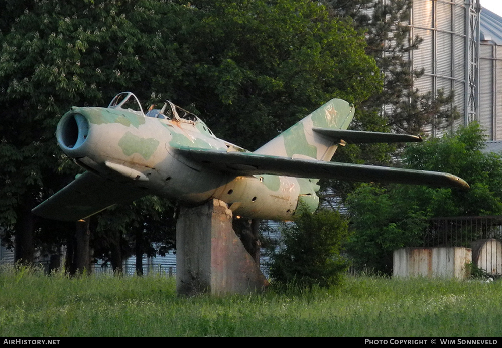 Aircraft Photo of 204 | Aero CS-102 (MiG-15UTI) | Bulgaria - Air Force | AirHistory.net #719350