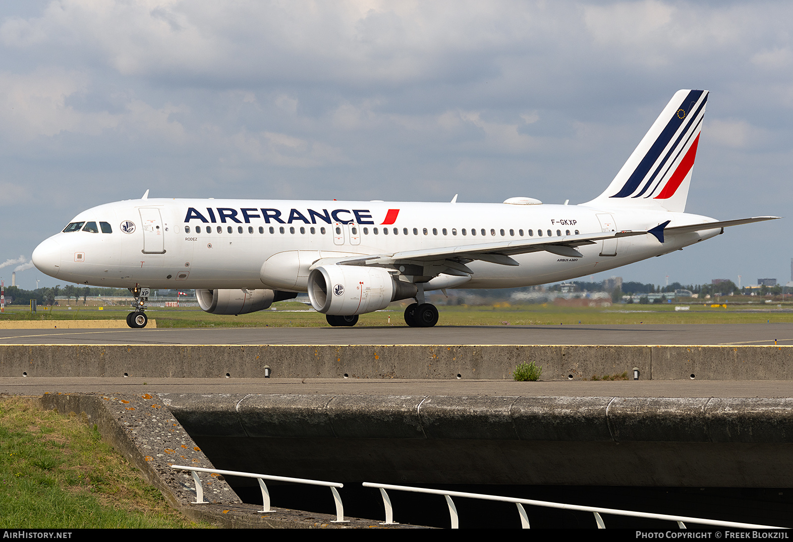 Aircraft Photo of F-GKXP | Airbus A320-214 | Air France | AirHistory.net #719406