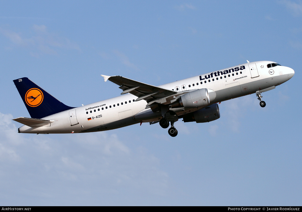 Aircraft Photo of D-AIZD | Airbus A320-214 | Lufthansa | AirHistory.net #719472