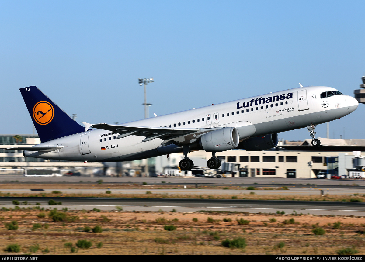 Aircraft Photo of D-AIZJ | Airbus A320-214 | Lufthansa | AirHistory.net #719629