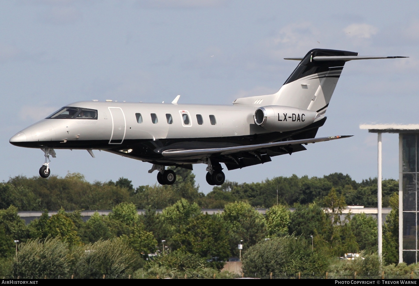 Aircraft Photo of LX-DAC | Pilatus PC-24 | AirHistory.net #719665