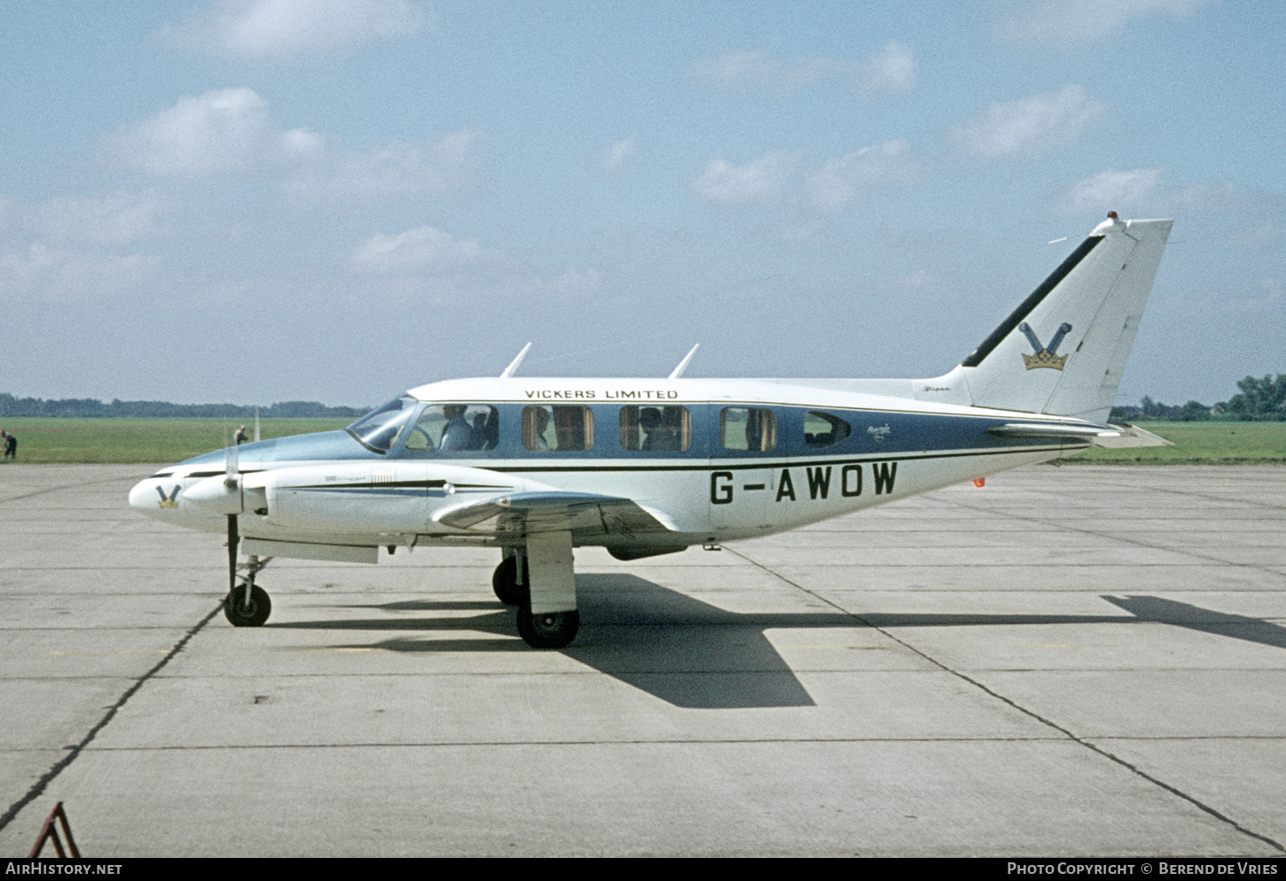 Aircraft Photo of G-AWOW | Piper PA-31-310 Navajo | Vickers | AirHistory.net #719685