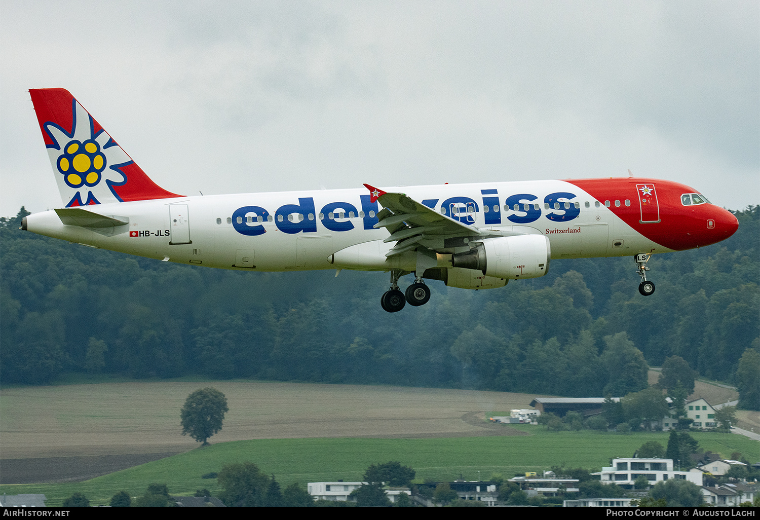 Aircraft Photo of HB-JLS | Airbus A320-214 | Edelweiss Air | AirHistory.net #719698