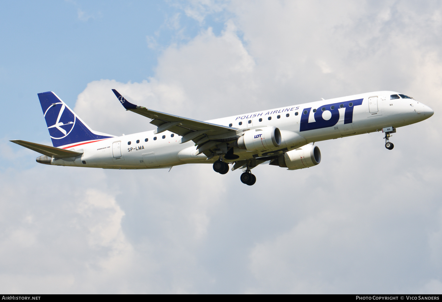 Aircraft Photo of SP-LMA | Embraer 190STD (ERJ-190-100STD) | LOT Polish Airlines - Polskie Linie Lotnicze | AirHistory.net #719896