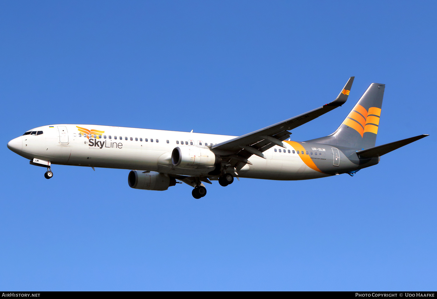 Aircraft Photo of UR-SLW | Boeing 737-94X/ER | SkyLine Express Airline | AirHistory.net #719996