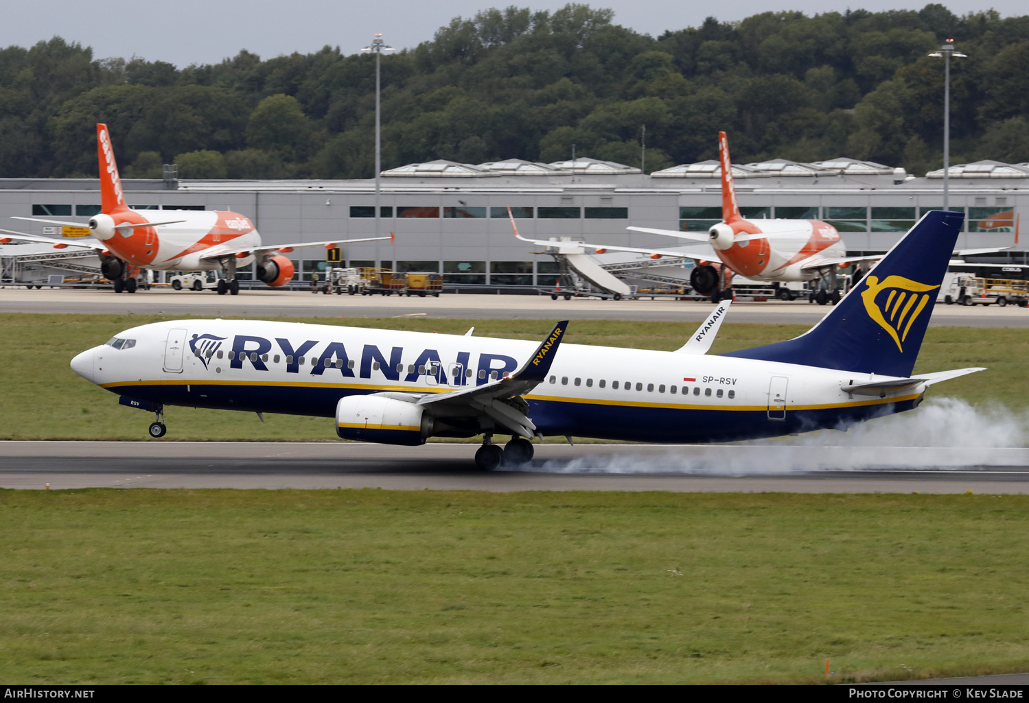 Aircraft Photo of SP-RSV | Boeing 737-800 | Ryanair | AirHistory.net #720032