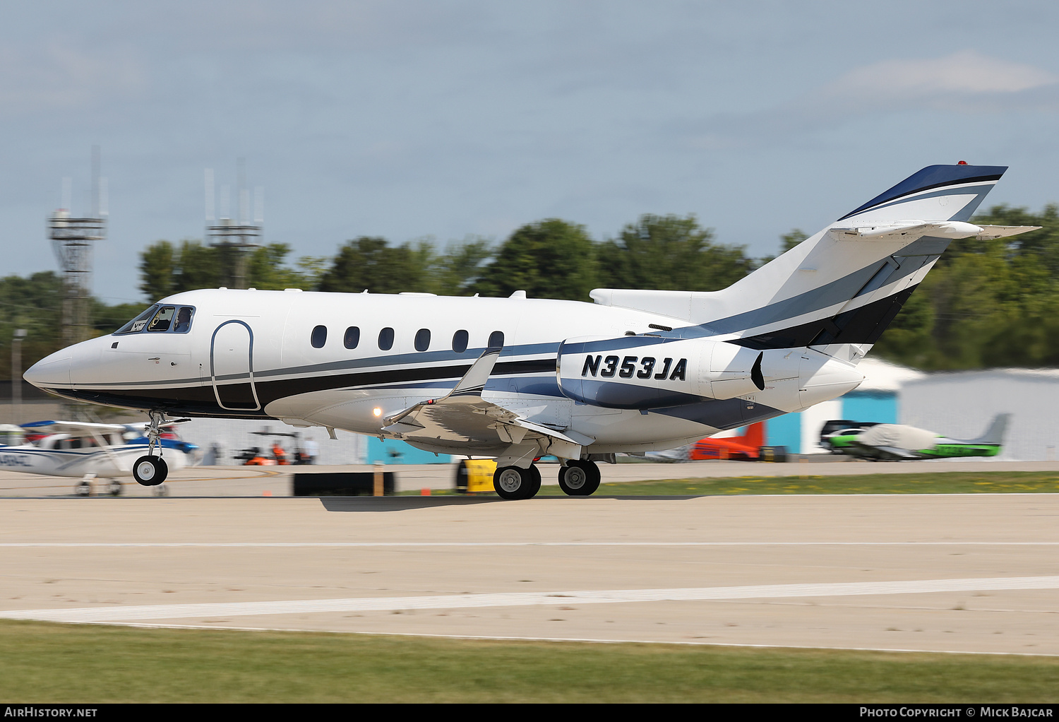 Aircraft Photo of N353JA | Raytheon Hawker 800XP | AirHistory.net #720209