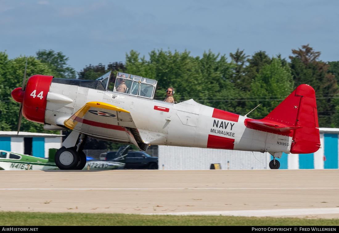 Aircraft Photo of N3195G | North American SNJ-5 Texan | USA - Navy | AirHistory.net #720348