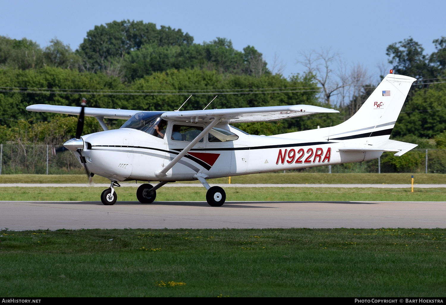 Aircraft Photo of N922RA | Cessna 182P | RAC - Rochester Air Center | AirHistory.net #720361
