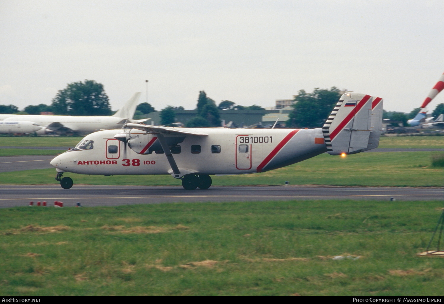 Aircraft Photo of 3810001 | Antonov An-38-100 | Antonov Design Bureau | AirHistory.net #720423