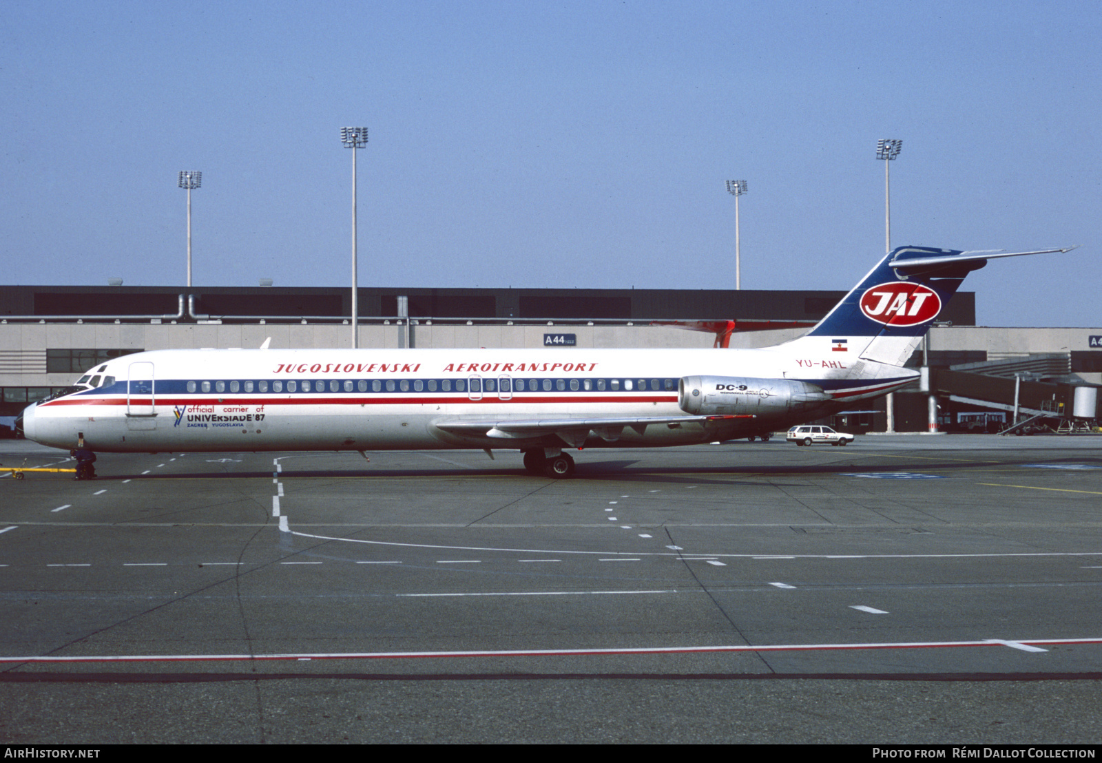 Aircraft Photo of YU-AHL | McDonnell Douglas DC-9-32 | JAT Yugoslav Airlines - Jugoslovenski Aerotransport | AirHistory.net #720434
