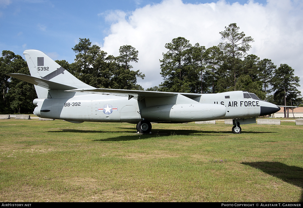 Aircraft Photo of 55-392 | Douglas WB-66D Destroyer | USA - Air Force | AirHistory.net #720498