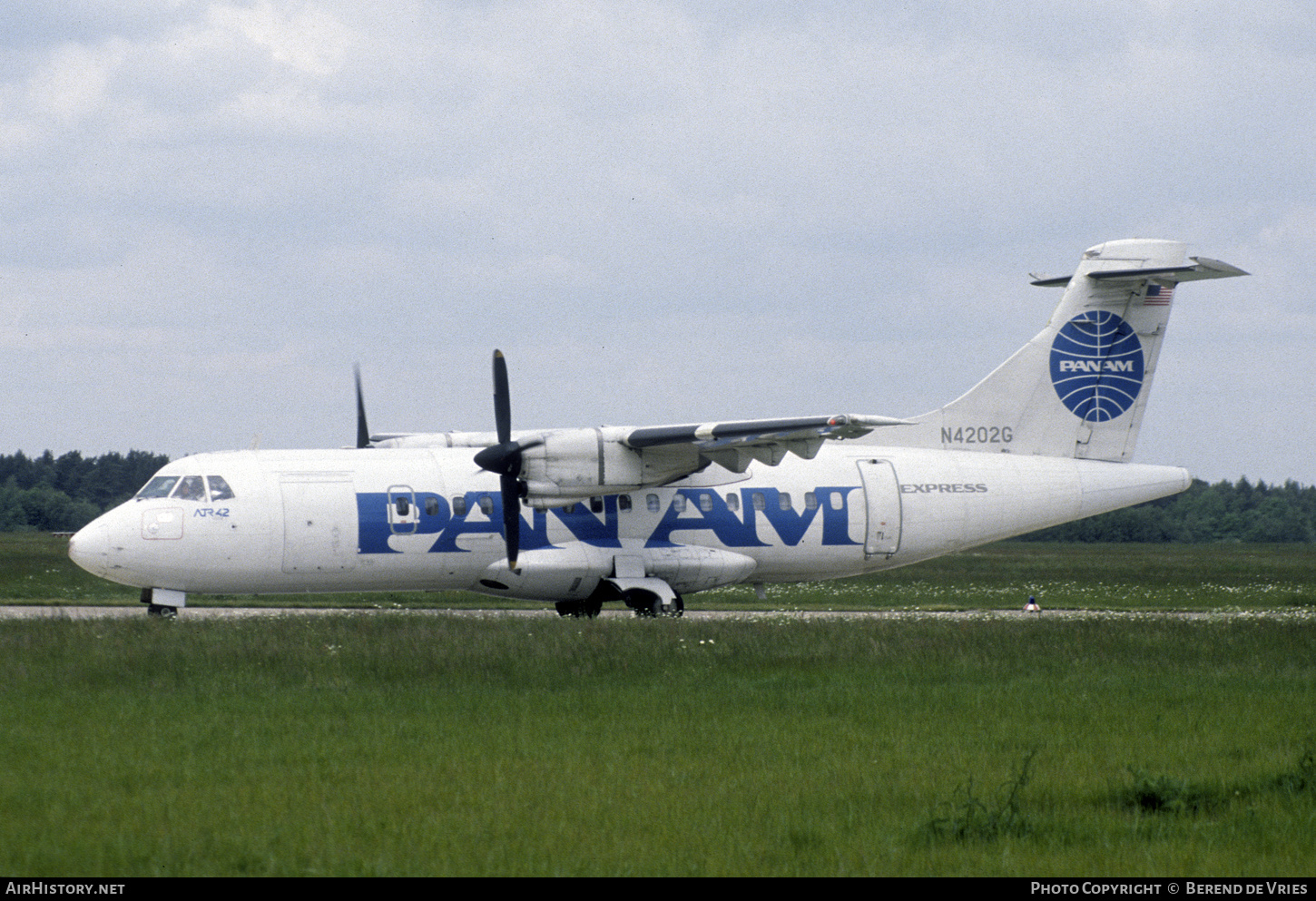 Aircraft Photo of N4202G | ATR ATR-42-300 | Pan Am Express | AirHistory.net #720541