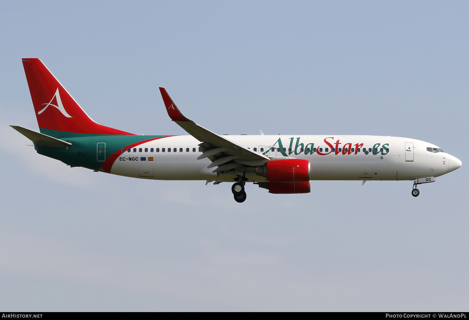 Aircraft Photo of EC-NGC | Boeing 737-809 | AlbaStar | AirHistory.net #720601