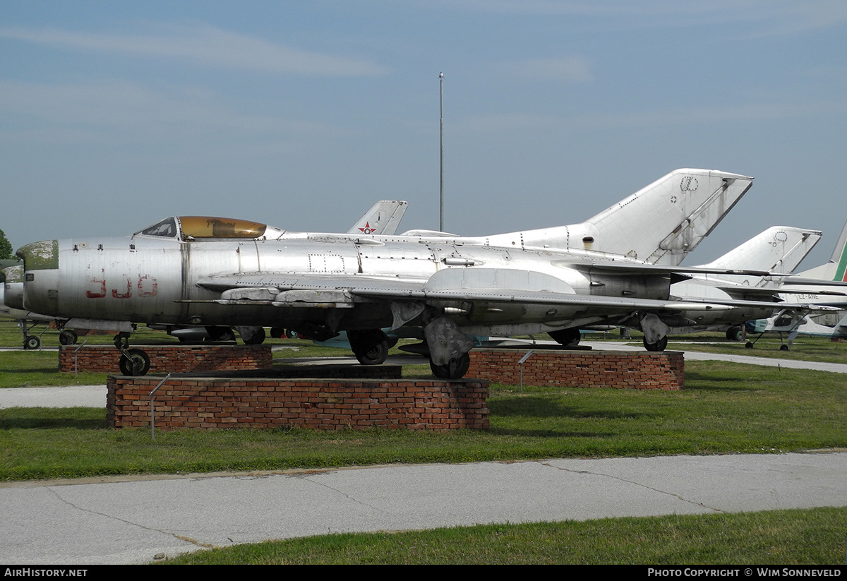 Aircraft Photo of 936 | Mikoyan-Gurevich MiG-19PM | Bulgaria - Air Force | AirHistory.net #720704