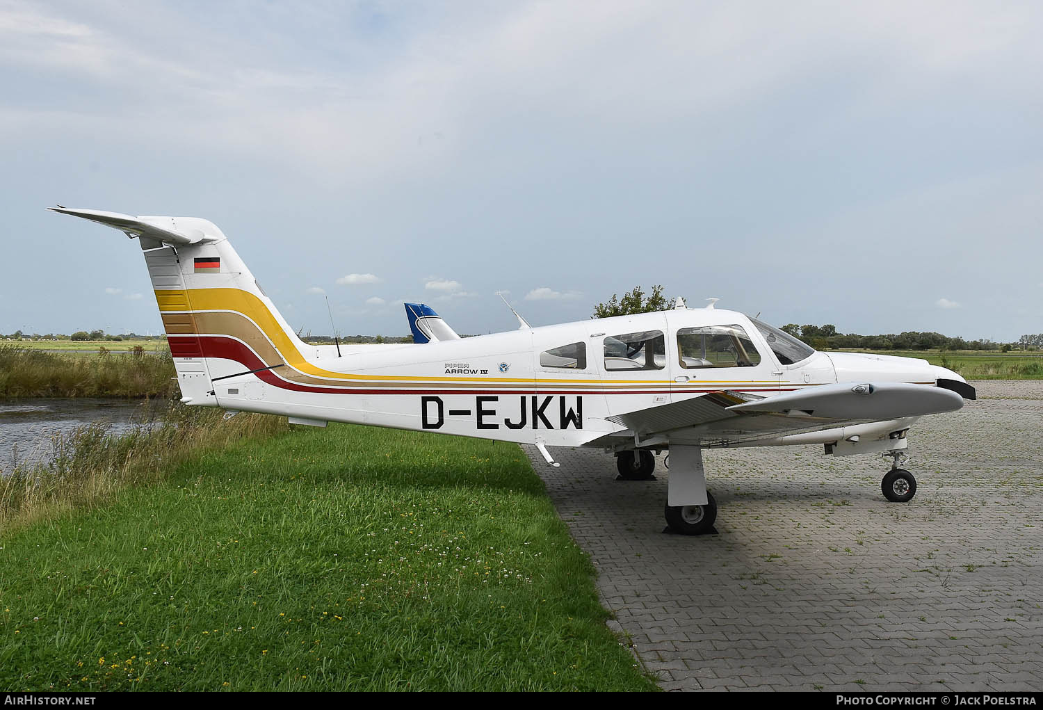 Aircraft Photo of D-EJKW | Piper PA-28RT-201 Arrow IV | AirHistory.net #720781