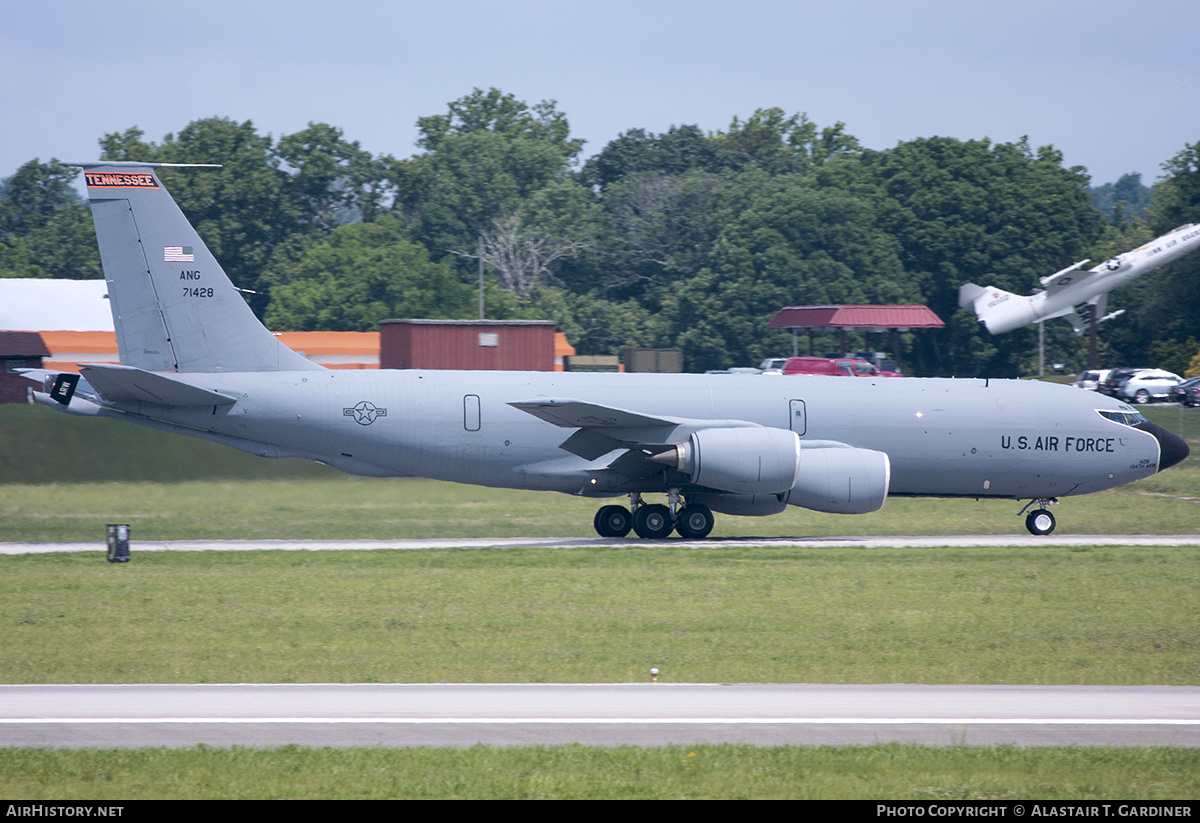 Aircraft Photo of 57-1428 / 71428 | Boeing KC-135R Stratotanker | USA - Air Force | AirHistory.net #720844