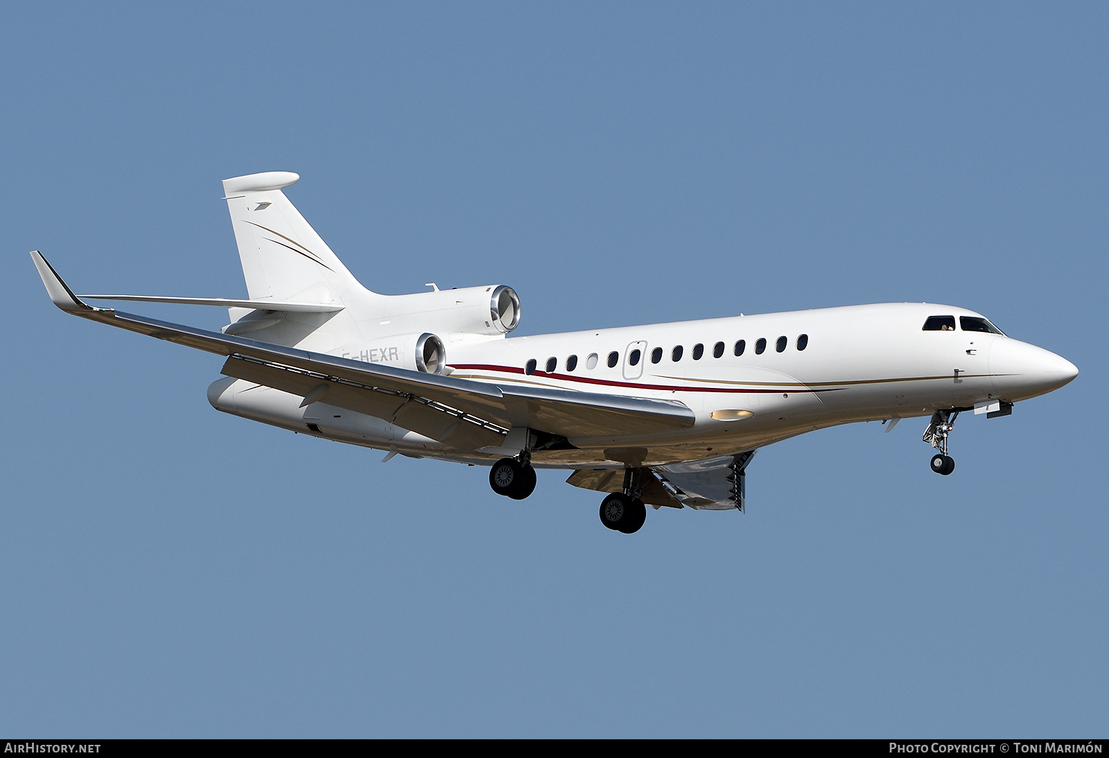 Aircraft Photo of F-HEXR | Dassault Falcon 7X | AirHistory.net #720864