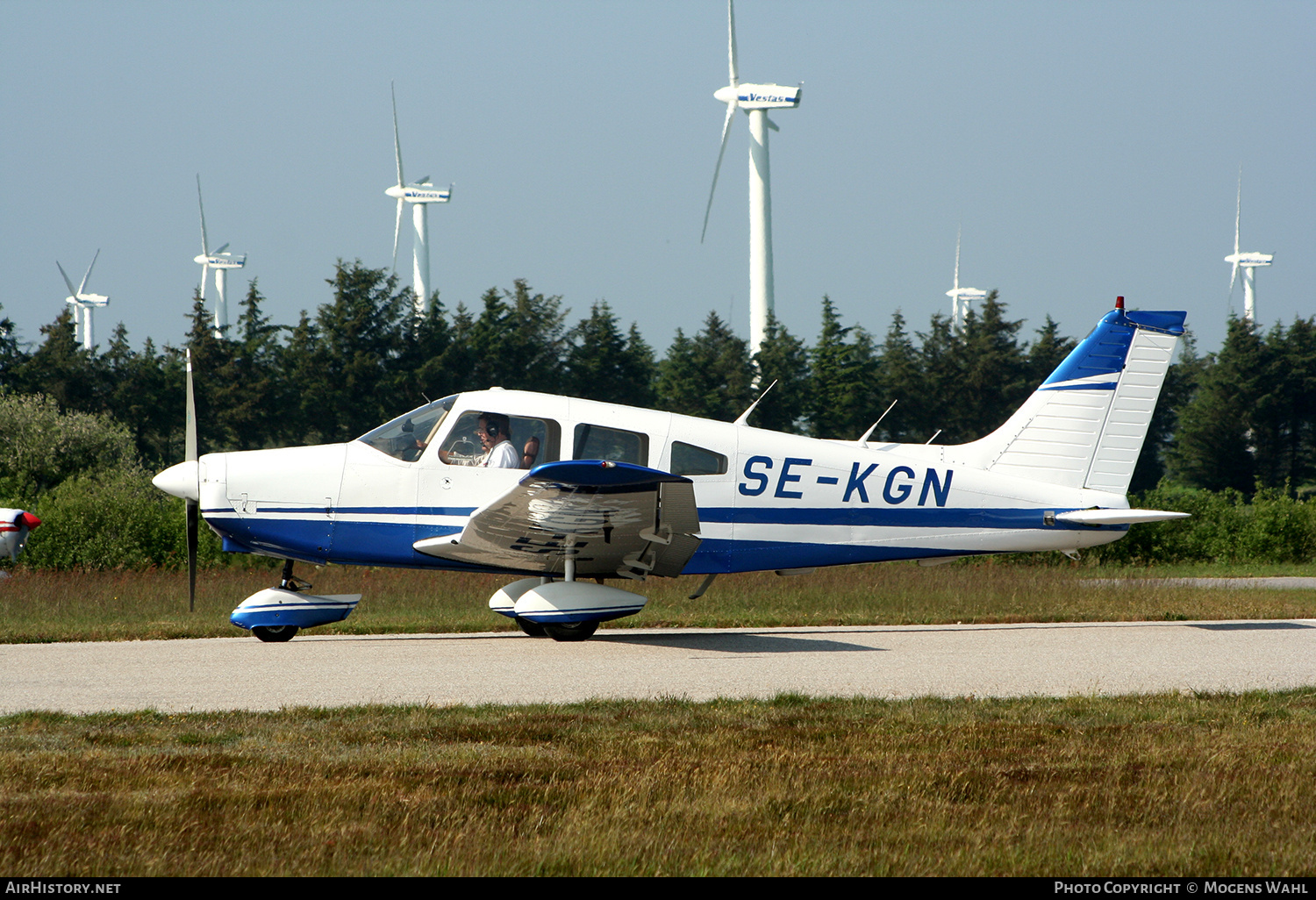 Aircraft Photo of SE-KGN | Piper PA-28-161 Cherokee Warrior II | AirHistory.net #720974