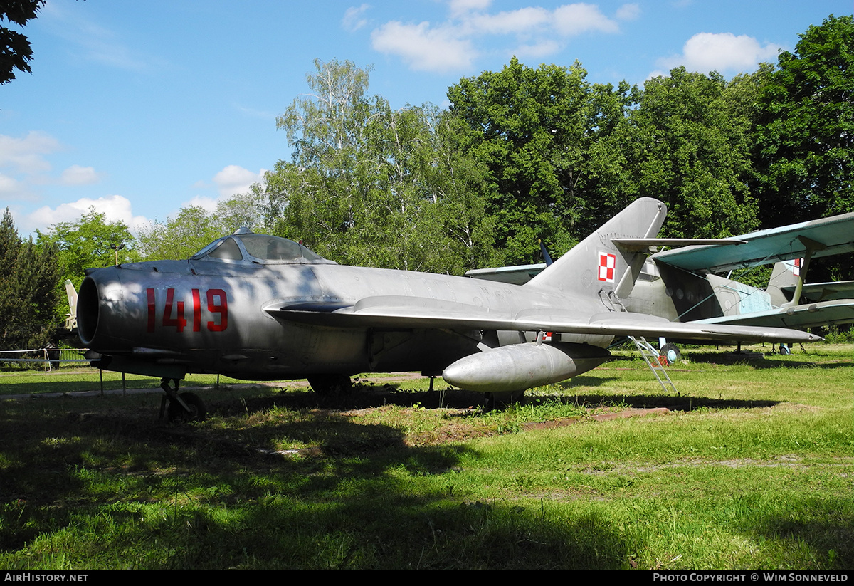 Aircraft Photo of 1419 | PZL-Mielec Lim-5 (MiG-17F) | Poland - Air Force | AirHistory.net #721025