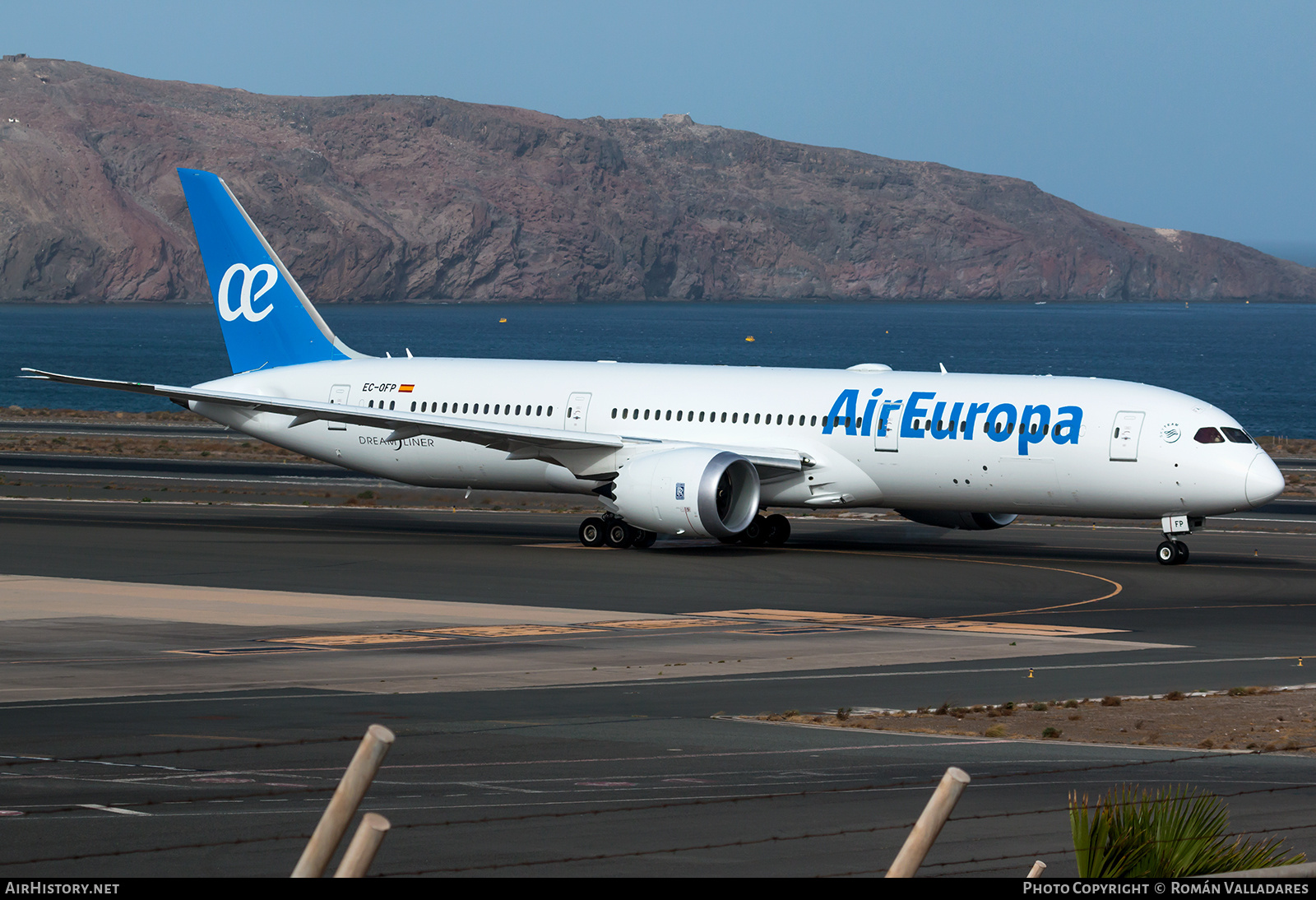 Aircraft Photo of EC-OFP | Boeing 787-9 Dreamliner | Air Europa | AirHistory.net #721079
