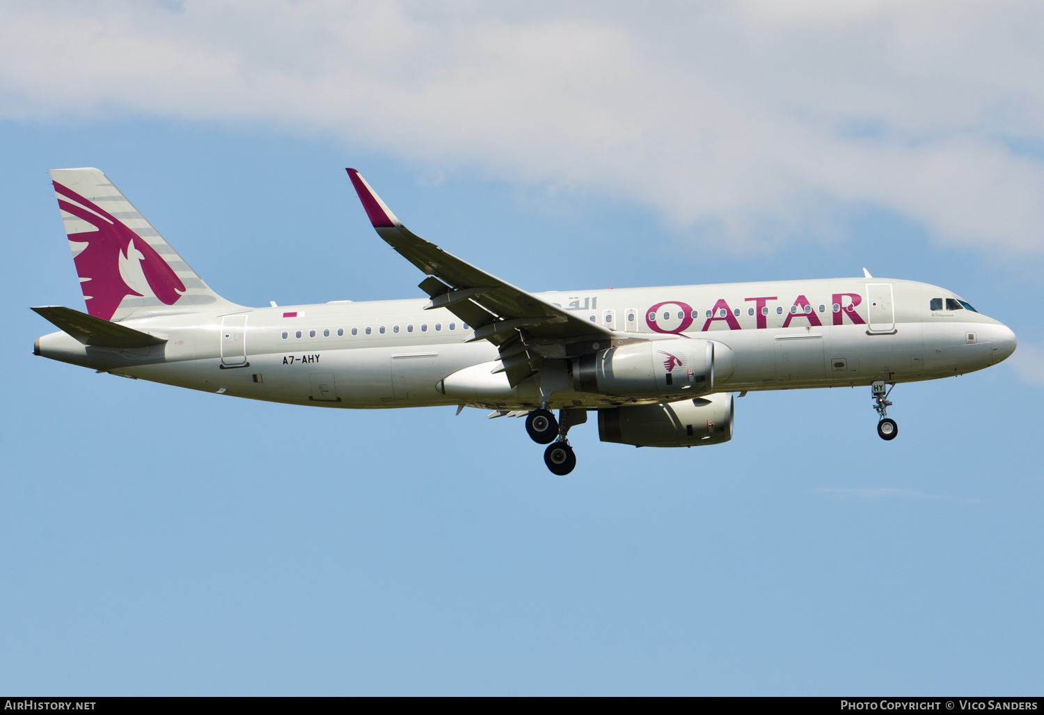 Aircraft Photo of A7-AHY | Airbus A320-232 | Qatar Airways | AirHistory.net #721220