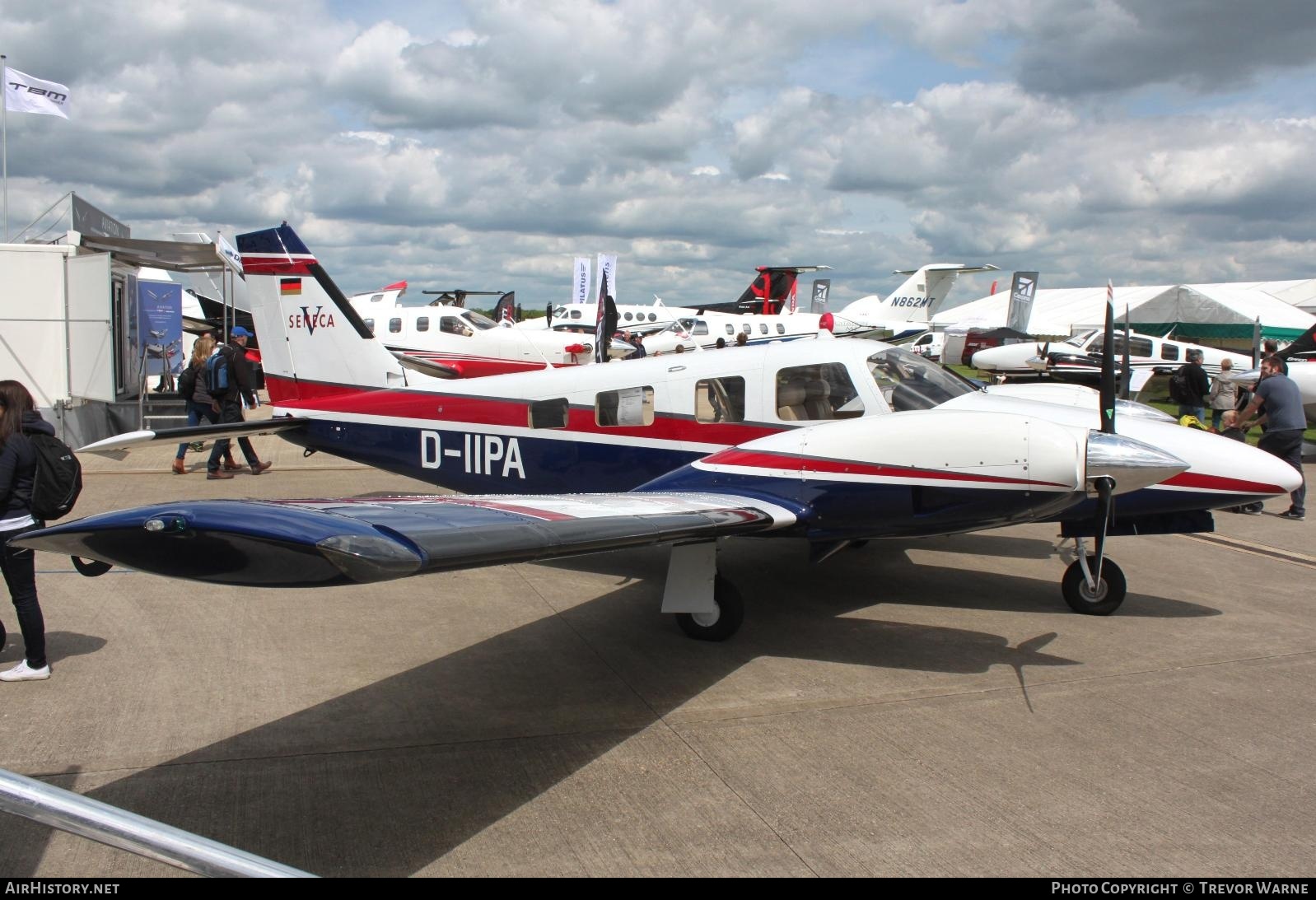 Aircraft Photo of D-IIPA | Piper PA-34-220T Seneca V | AirHistory.net #721278