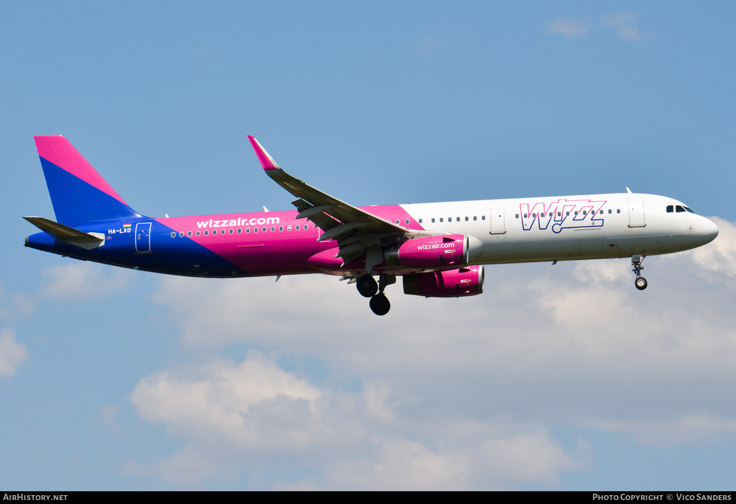 Aircraft Photo of HA-LXO | Airbus A321-231 | Wizz Air | AirHistory.net #721471
