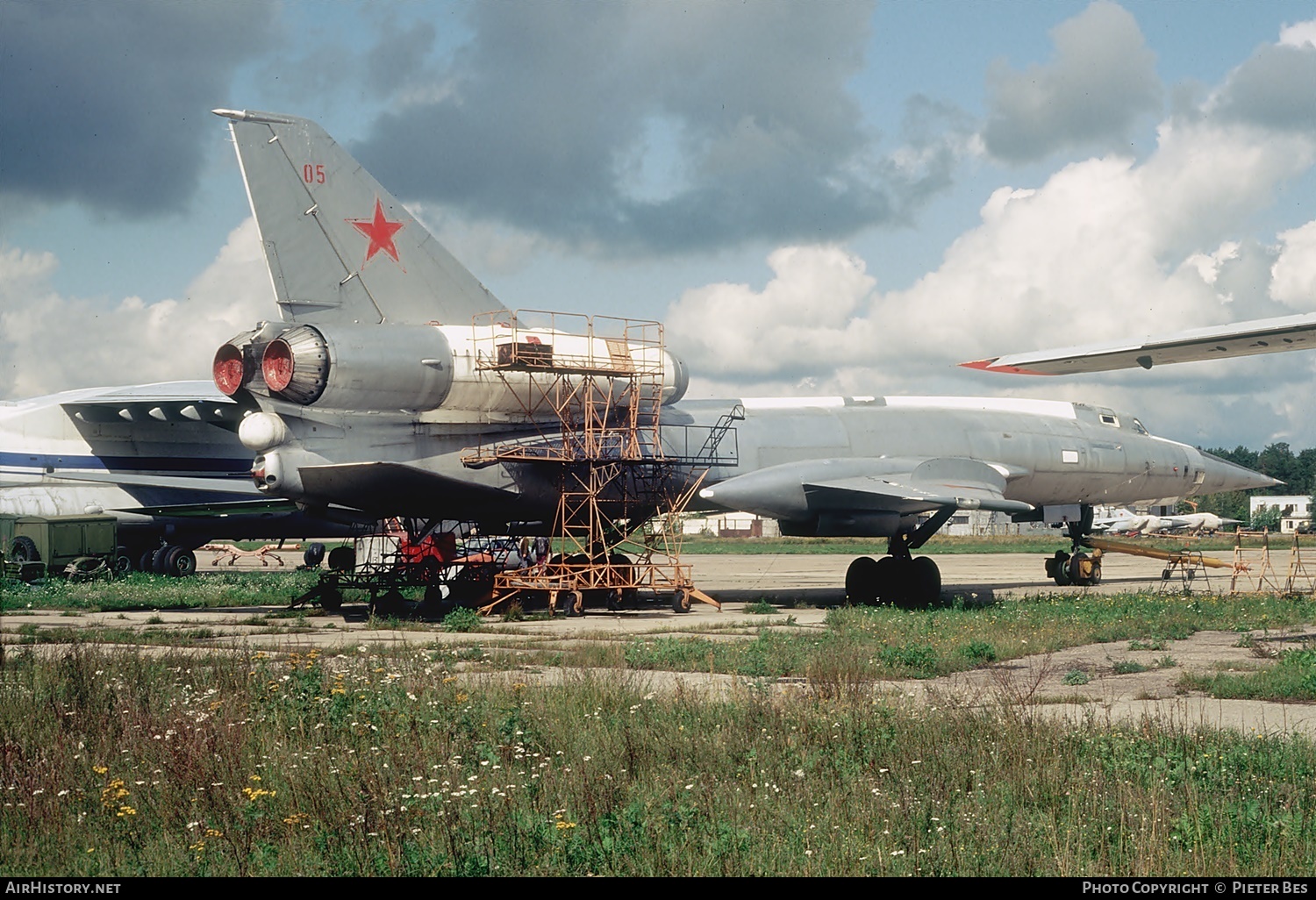 Aircraft Photo of 05 red | Tupolev Tu-22R | Russia - Air Force | AirHistory.net #721539