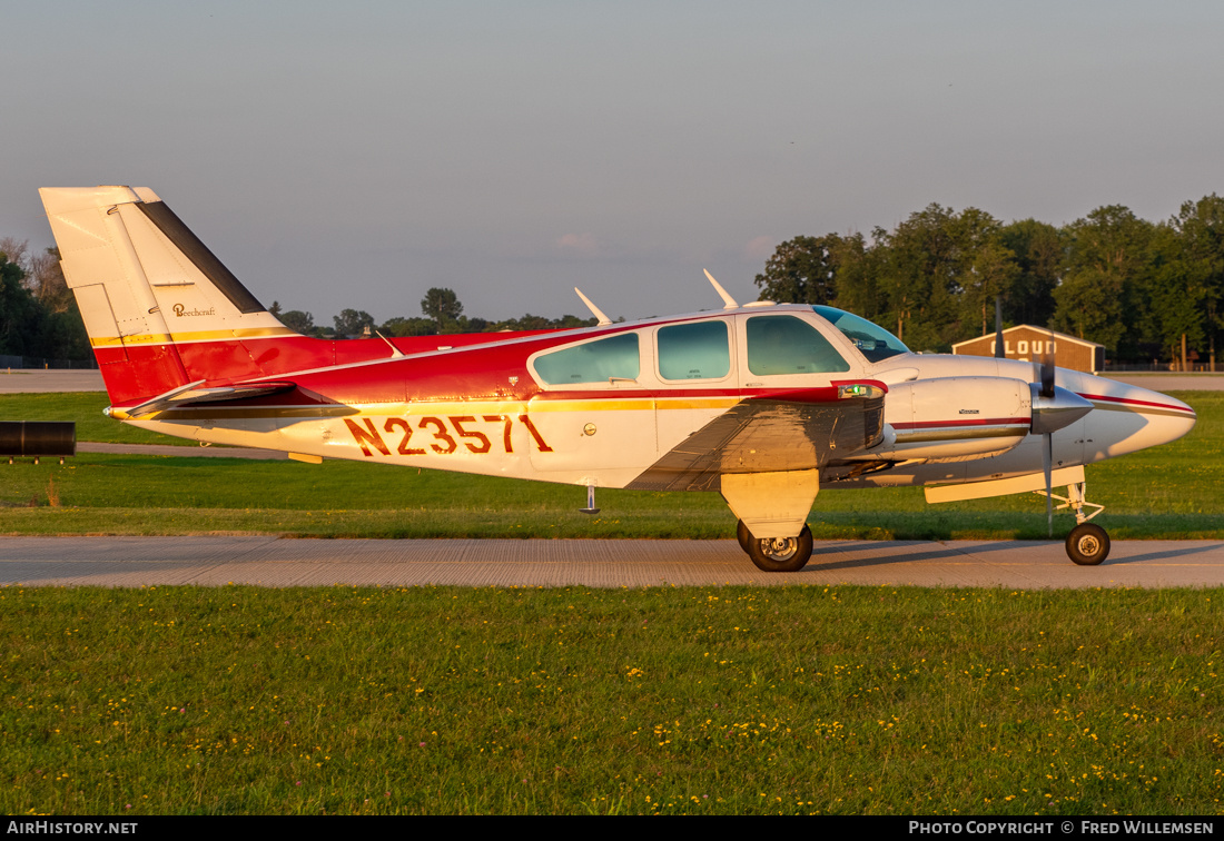 Aircraft Photo of N23571 | Beech E55 Baron | AirHistory.net #721597