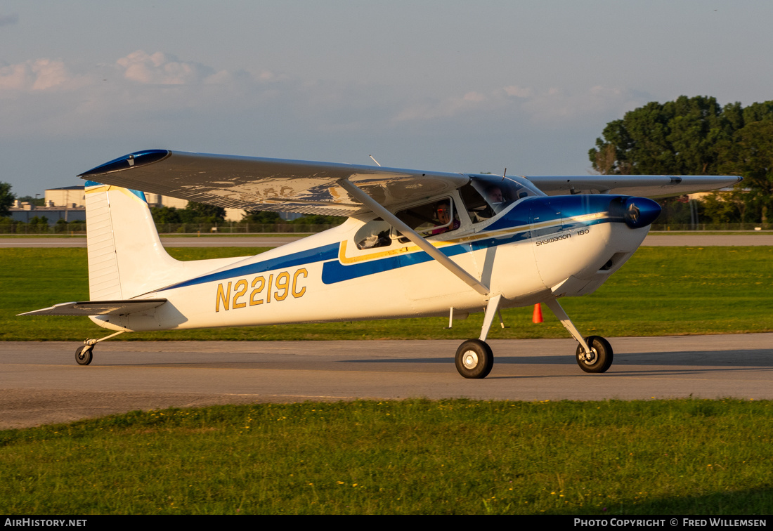 Aircraft Photo of N2219C | Cessna 180 | AirHistory.net #721622