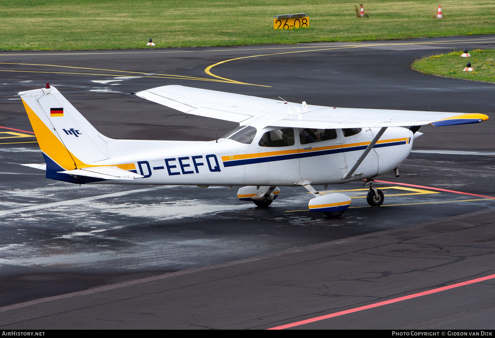 Aircraft Photo of D-EEFQ | Cessna 172R Skyhawk | HFC - Hanseatischer Flieger Club | AirHistory.net #721716