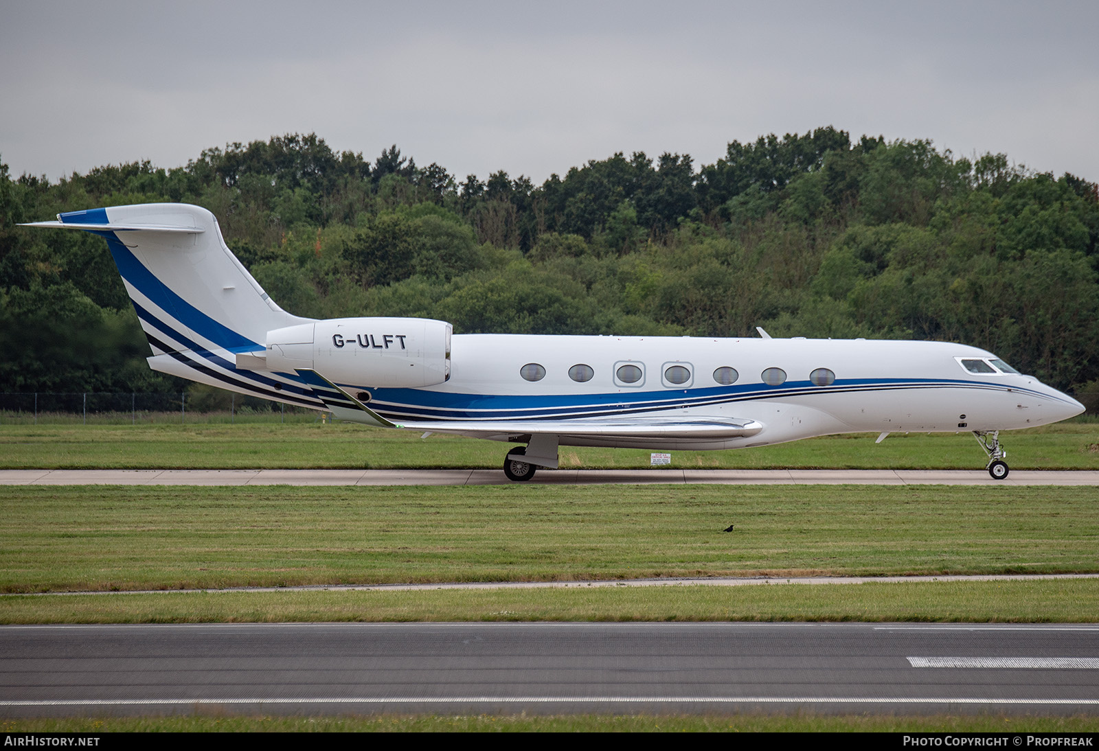 Aircraft Photo of G-ULFT | Gulfstream Aerospace G600 (G-VII) | AirHistory.net #721797