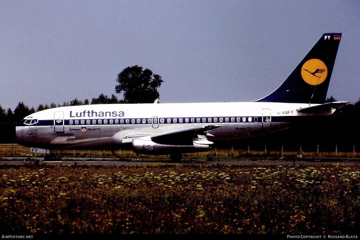Aircraft Photo of D-ABFY | Boeing 737-230/Adv | Lufthansa | AirHistory.net #721806