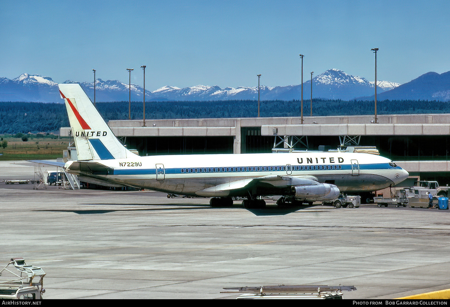 Aircraft Photo of N7229U | Boeing 720-022 | United Air Lines | AirHistory.net #721838