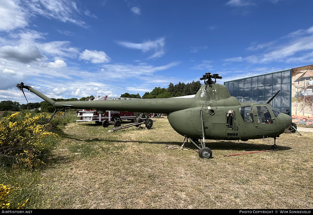 Aircraft Photo of 6007 | PZL-Swidnik SM-1Wb | AirHistory.net #721884